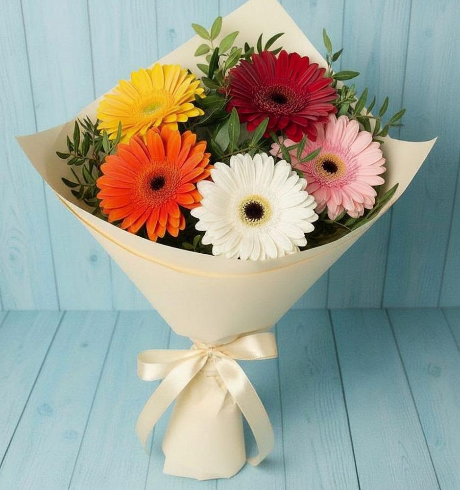 Букет цветов из: Герберы в Оранжереях