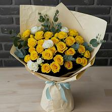 Букет цветов из:  Розы в Оранжереях