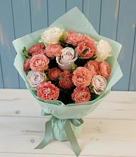 Букет цветов из:  Розы в Оранжереях