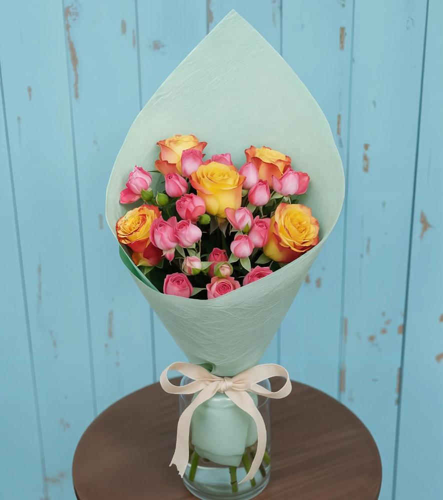 Букет цветов из: Розы в Оранжереях