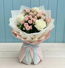 Букет цветов из:  Розы в Оранжереях