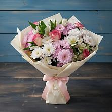 Букет цветов из:  Хризантемы, Альстромерии и Розы в Оранжереях