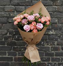 Букет цветов из:  Розы в Оранжереях
