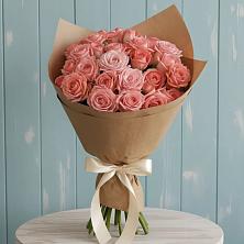 Букет цветов из:  Розы в Оранжереях