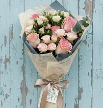 Букет цветов из:  Розы #REPLACE_PRED# Оранжереях