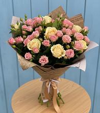 Букет цветов из:  Розы в Оранжереях