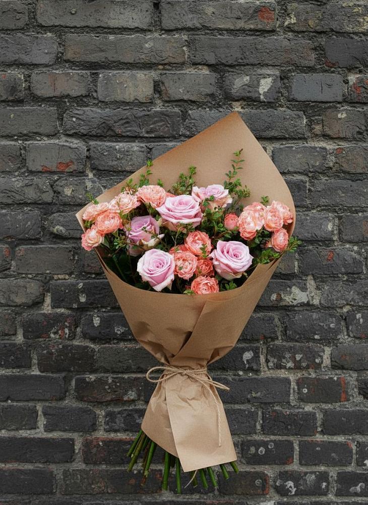 Букет цветов из: Розы в Оранжереях