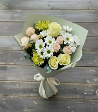 Букет цветов из:  Альстромерии, Розы и Хризантемы в Оранжереях