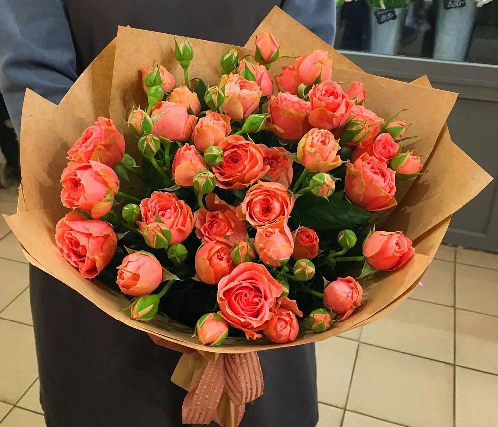 Букет цветов из: Розы в Оранжереях